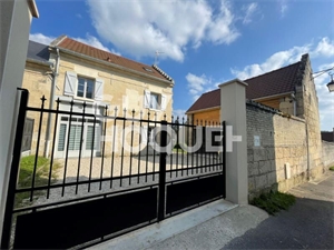 neuf à la location -   02200  SOISSONS, surface 116,74 m2 location neuf - APR728431